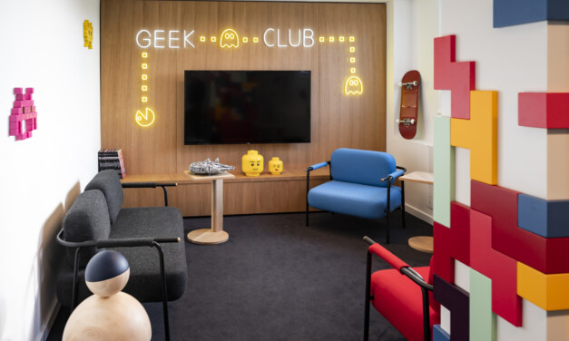 Le bureau est-il le nouveau Facebook ?
